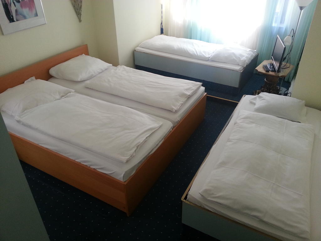 פרנקפורט Hotelgarni Frankfurt חדר תמונה