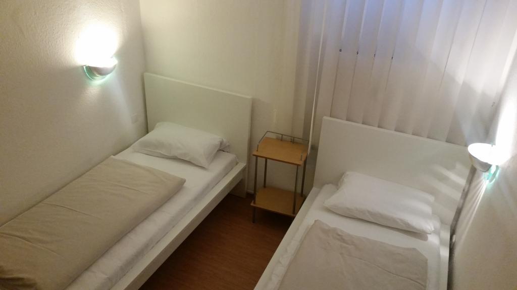 פרנקפורט Hotelgarni Frankfurt חדר תמונה